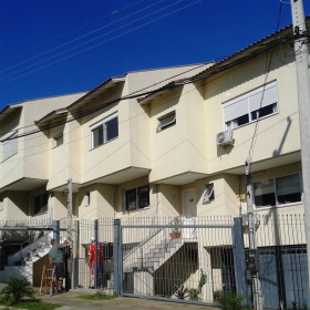 Condominio de Casas Geminadas